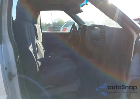 2003 GMC Sonoma Sl from USA, damaged, VIN 1GTCS14H938214908